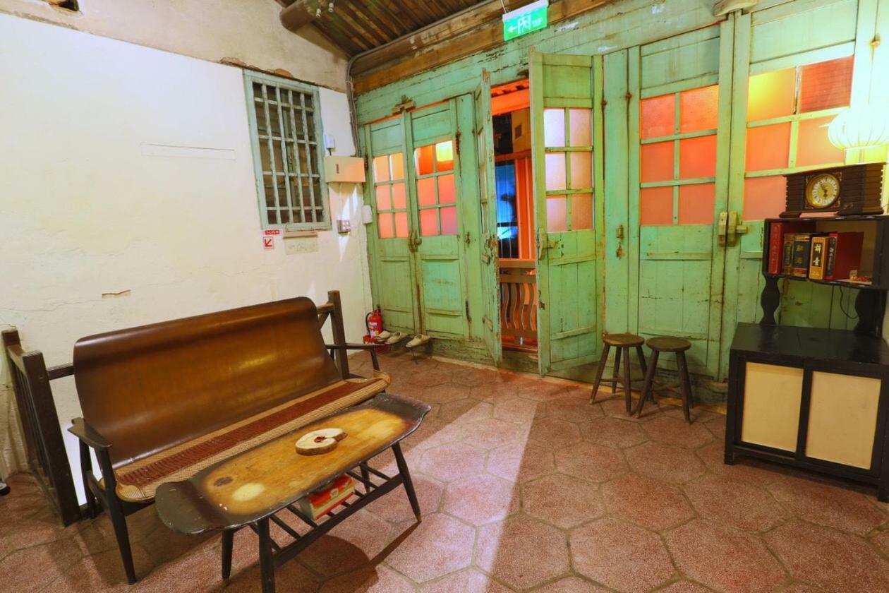 台南赤崁月樓tainan Moon House Inn Экстерьер фото